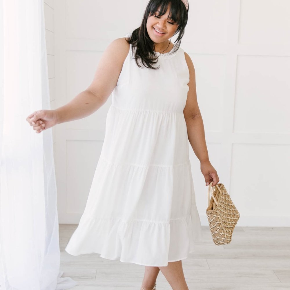 New! Stunning Spring/Summer Midi Dress in white